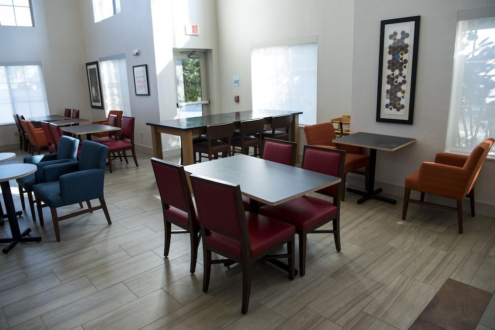 Holiday Inn Express Hotel & Suites Lexington-Downtown University By Ihg Eksteriør bilde